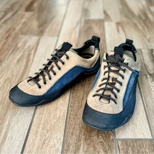 Timberland Mount Ranier Smart Comfort Casual Shoes, Blue Suede Leather sz. 7.5